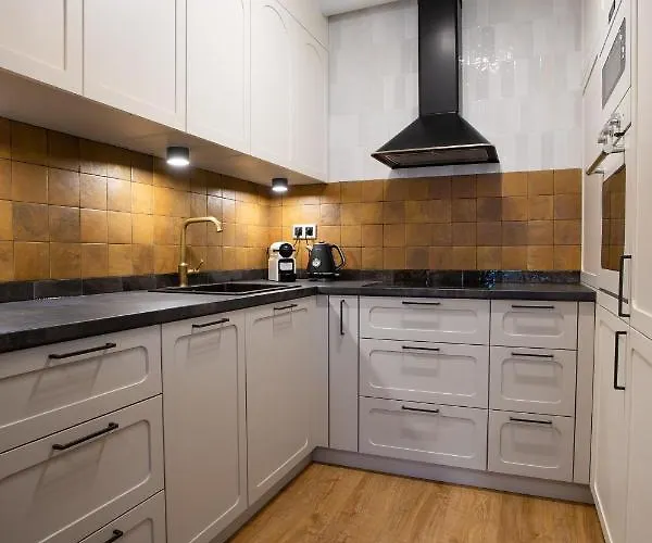 Centrum Sunny Lwowska 10 Apartment