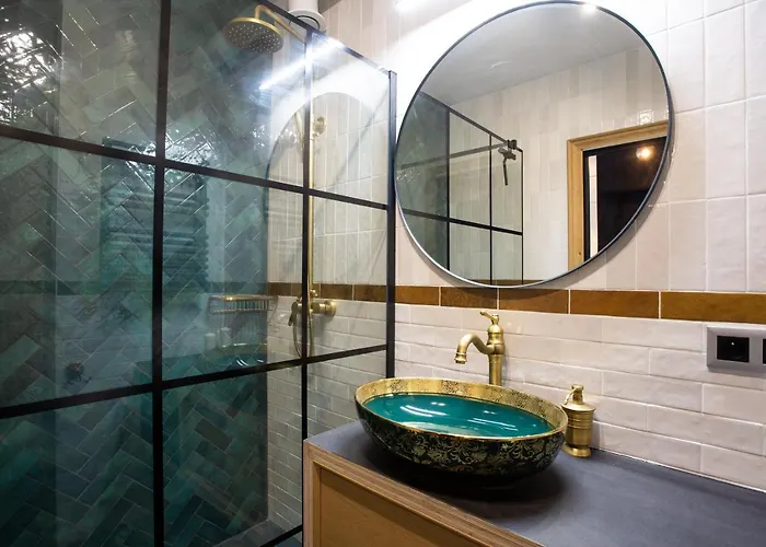 Centrum Sunny Lwowska 10 *