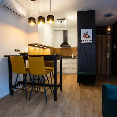 Apartment Centrum Sunny Lwowska 10 *